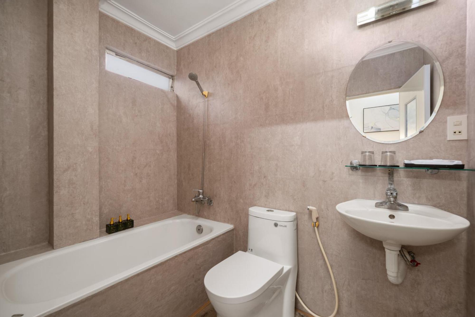 Kly Apartment Hotel Huế Kültér fotó
